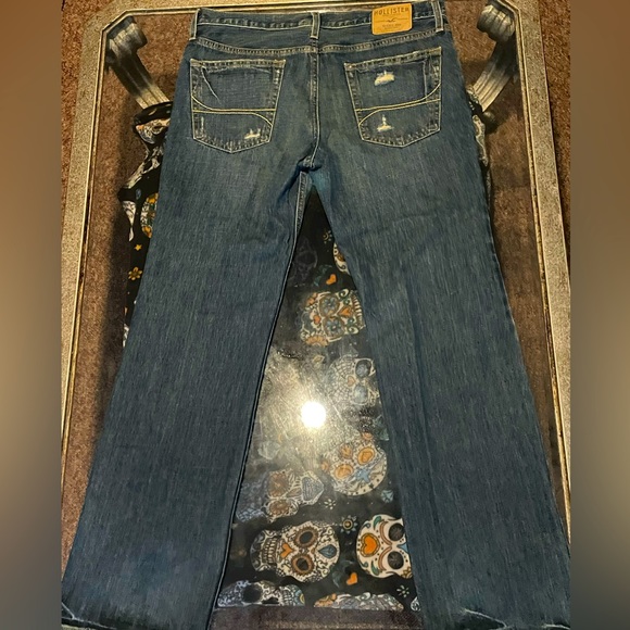 HOLLISTER®️🦜 Distressed Ripped Men’s Jean 36W x 34L ⚜️🤖VINTAGE STYLE🤖⚜️ - Picture 2 of 16
